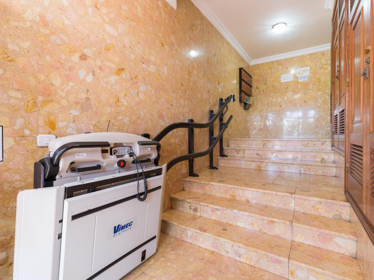 Huge Balcony Over Las Canteras By Canariasgetaway Las Palmas de Gran Canaria Exterior photo